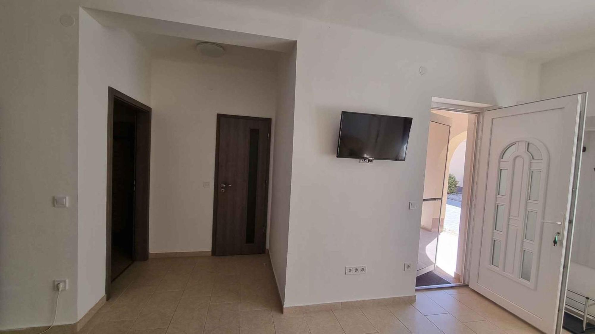 Apartment In Balatonlelle 40765 Eksteriør bilde