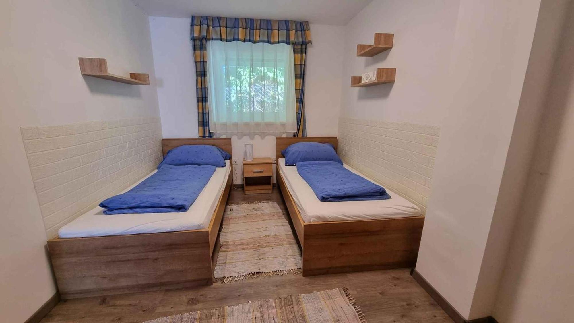 Apartment In Balatonlelle 40765 Eksteriør bilde